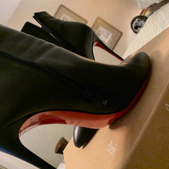Christian Louboutin Bootie size 39.5 - Picture 4 of 6
